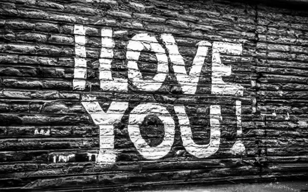 Caso ILOVEYOU 2000